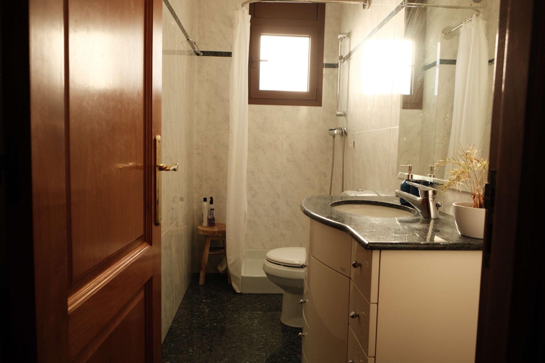 Lavabo planta baixa